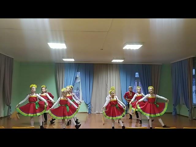 Русский танец "Матрёшки"