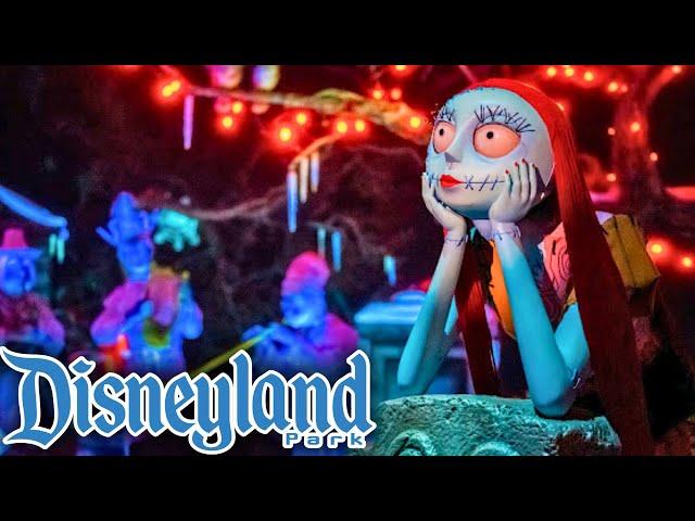 Haunted Mansion Holiday - Disneyland Ride POV 2024 | 4K 60FPS