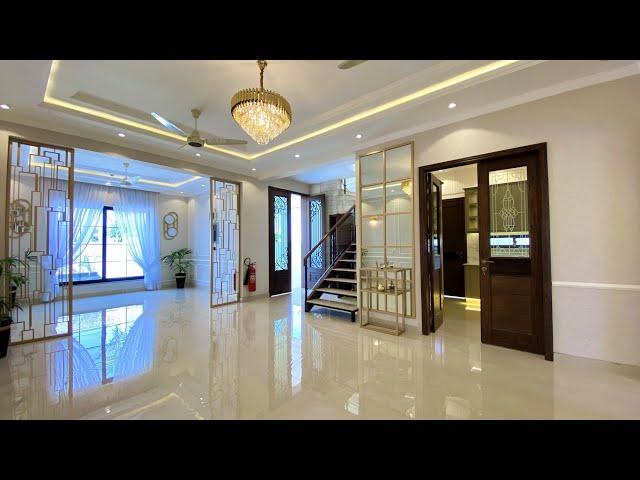 8 Marla 30' × 60'  Designer House ️ with 4 bedroom for sale in DHA Lahore