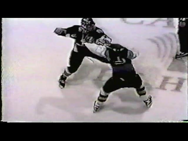 Olivier Morin vs Vince Malts QMJHL 30 01 98