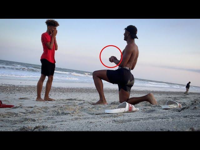 cardo gave me a ring.. (Beach vlog) part 1