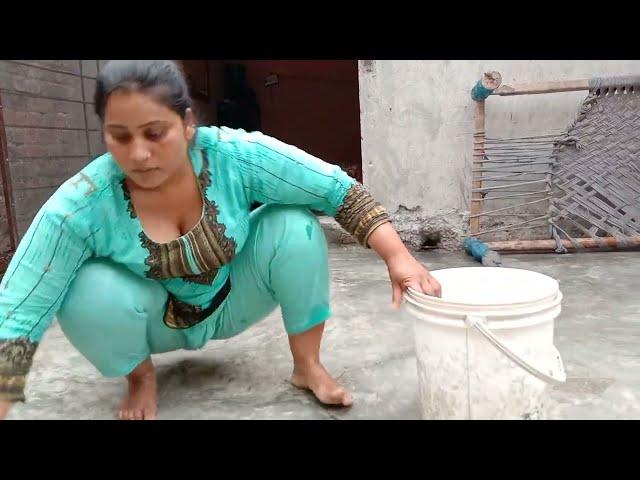 Pakistani Desi Housewife Cleaning And Washing Home Floor | Desi Cleaning Vlog | Pak Village Life