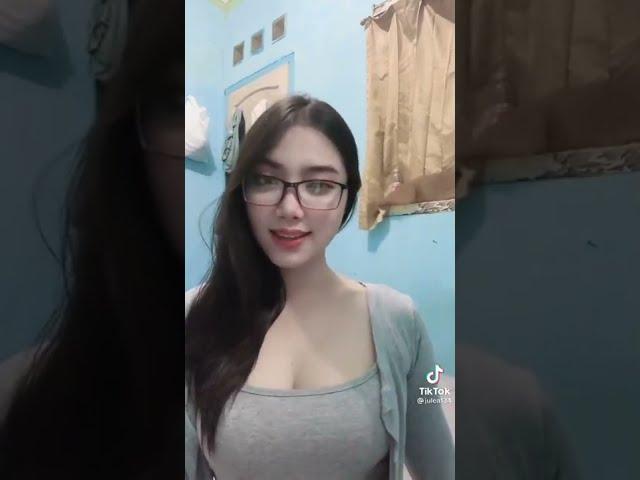 KUMPULAN TIKTOK JULIA MANGO (goyangan bikin nyut2an maszehh)