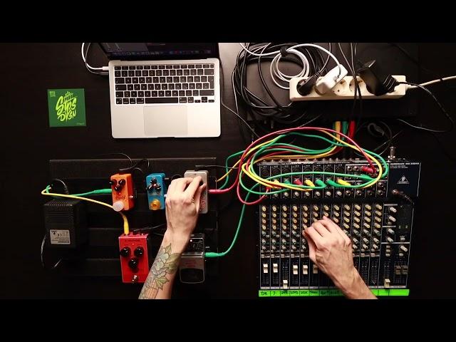 Learn How To Make DUB Music ['Roots Makers' DUB Stems] - Behringer Eurorack Mixer