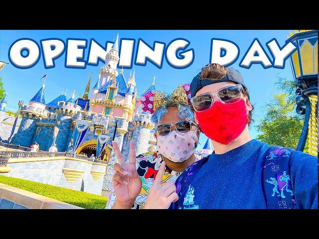 WE'RE BACK IN DISNEYLAND!!! | Disneyland Opening Day!