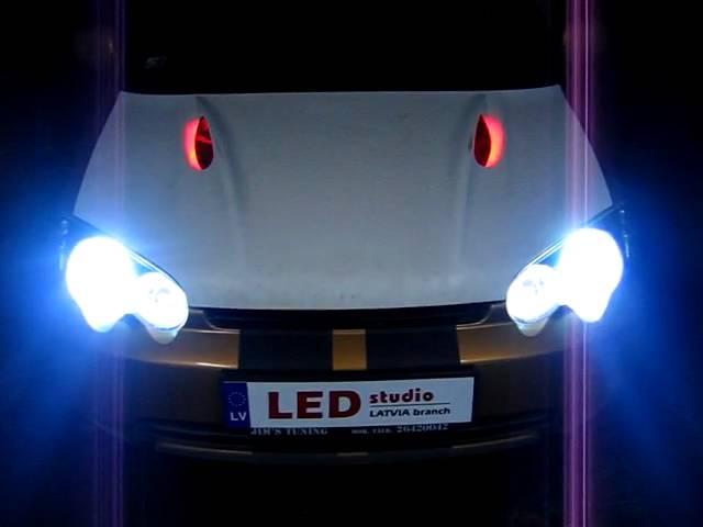 Honda HRV "Angel Eyes" с эффектом розжига (www.ledstudio.lv)