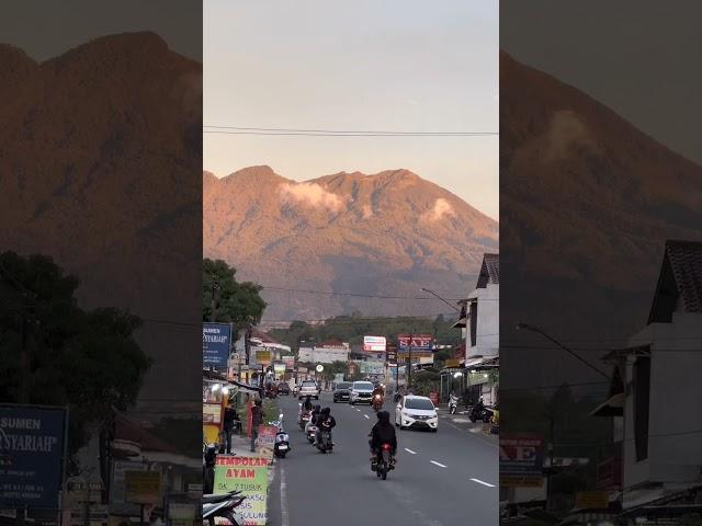 Pesona gunung lawu | Sarangan Official