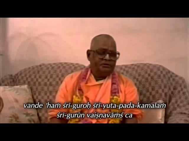 HH Gour Govinda Swami - Kirtan before class