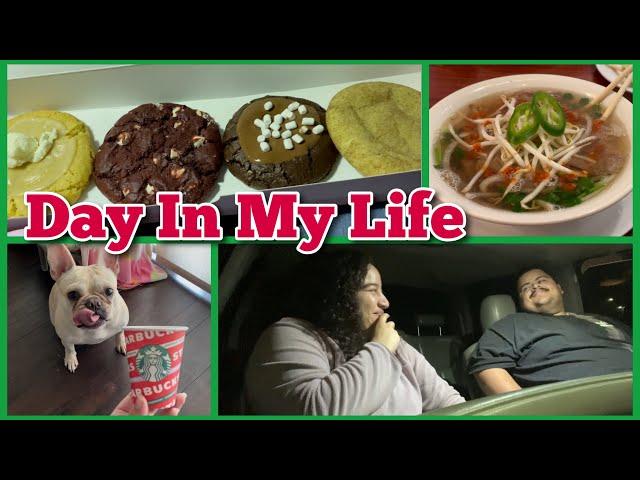 Vlogmas #3: Day In My Life | Crumbl & Phó | mini date night