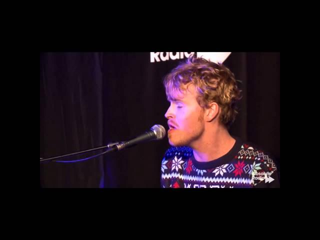 Kodaline - Lonely This Christmas (Live)