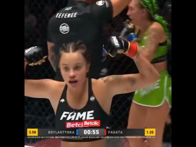 Agata Fagata vs Brylantynka #UFC #foyou #fypシ #ufcrussia #agatafagata #brylantynka