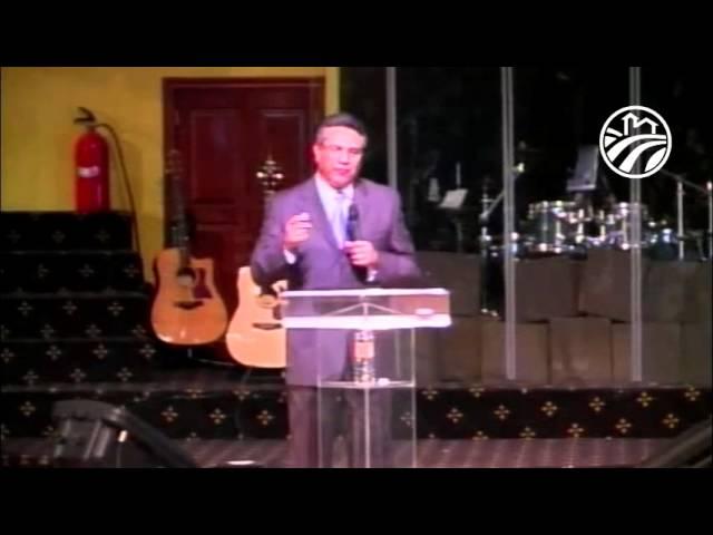 Pastor Chuy Olivares - El enojo y la desobediencia