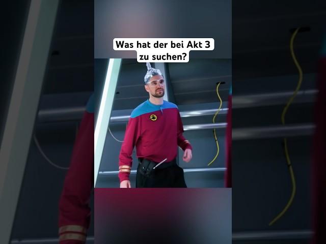 Was macht der bei Akt 3 vom Mann im Mond?