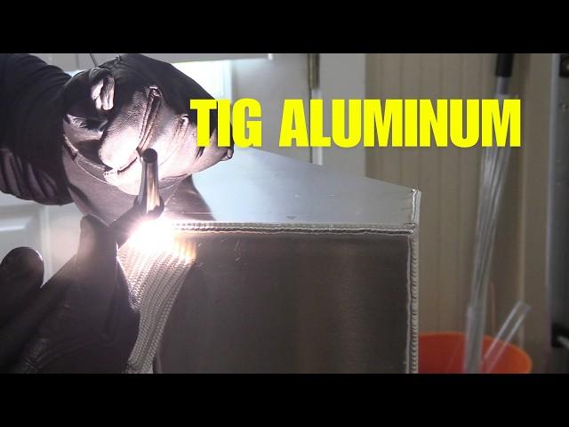 TIG Finger Display Aluminum Corners