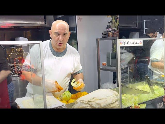 Funny Turkish Chef: Cig Kofteci Ali Usta | Street Food Turkey | Turkish Food Istanbul