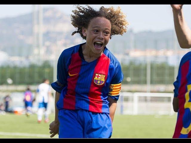 Xavi Simons ● Barcelona Wonderkid ● Amazing Skills Show | HD