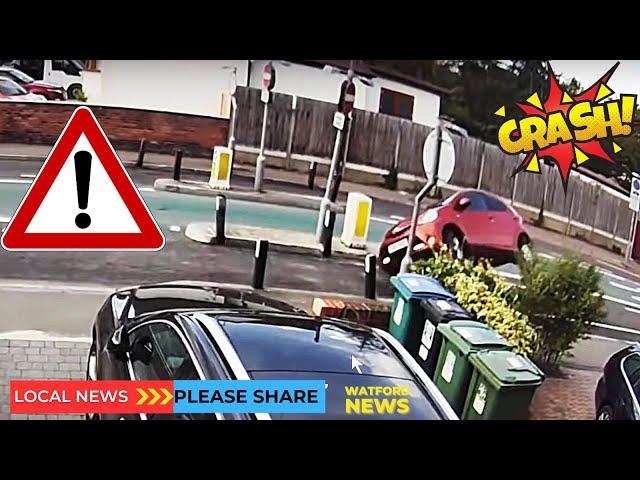 Car Crashes Caught on Camera Compilation at Dangerous Width Restriction Woodmere Avenue