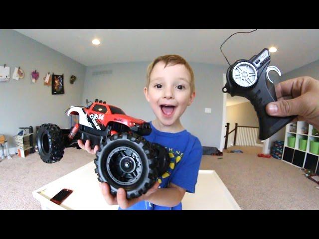 Father & Son GET CRAZY RC MONSTER TRUCK!