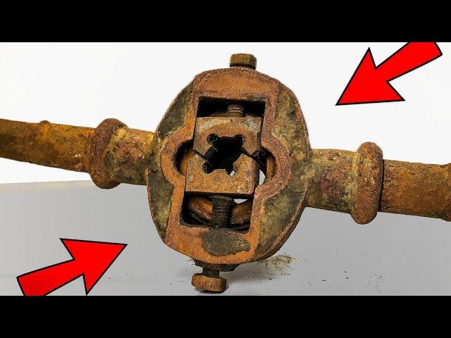 Extremely Rusty Antique Pipe Threading Machine - Restoration