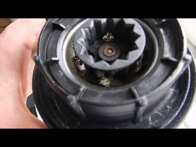 Fixing Your Screeching And Smelly Blender (Quick Fix)