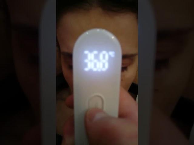 Xiaomi Mi Home iHealth Thermometer (from gearbest.com)