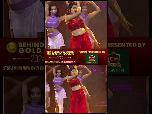 Back with the Trend Again!Samyuktha's Graceful Katchi Sera Moves!