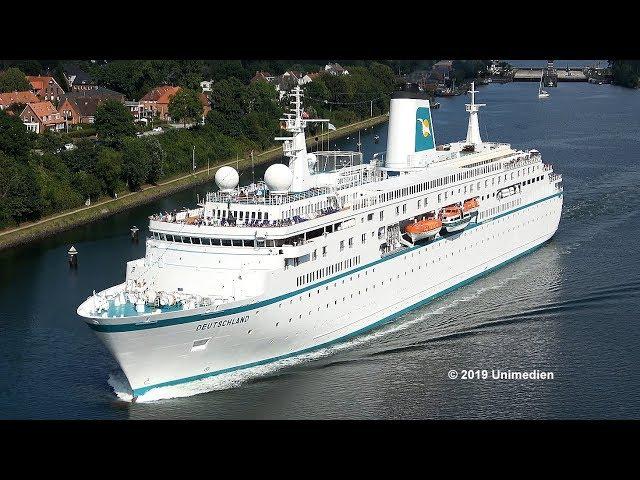 DEUTSCHLAND | spectacular amazing aerial views at Kiel Canal (Germany) | 4K-Quality-Video