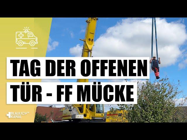 Große Blaulichtmeile beim Tag der offenen Tür der Feuerwehr Mücke