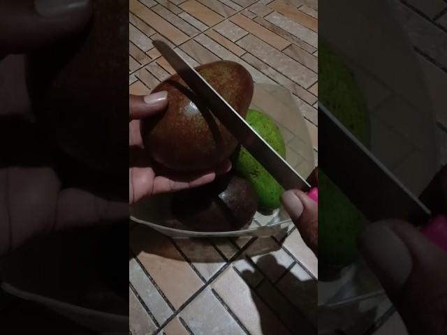 Cutting Fruite Avocado #music #love #cat #smartphone #quotes #fruit #tentangbuah #gardening #food