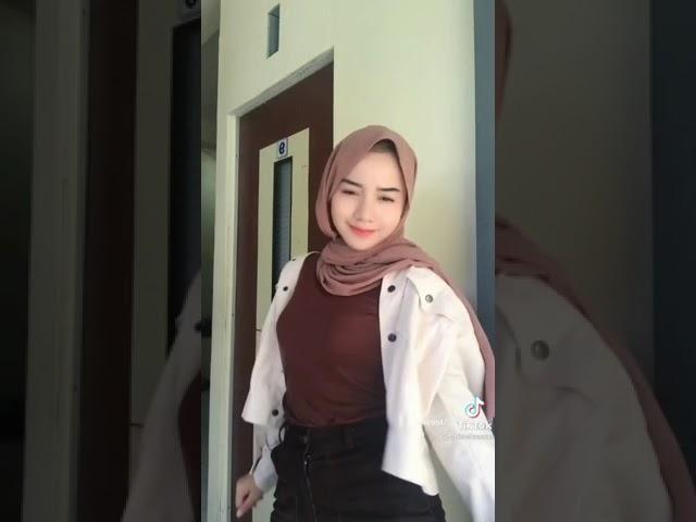 jilbab seksi goyang tipis part 2