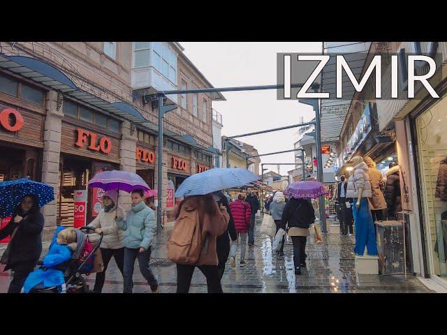 Experience İzmir's Vibrant Historic Bazaar on a Rainy Day: 4K Walking Tour 