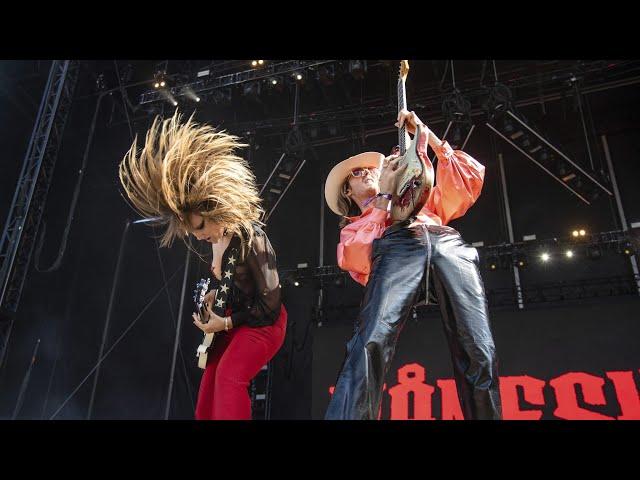 Maneskin "I WANNA BE YOUR SLAVE" @Lollapalooza