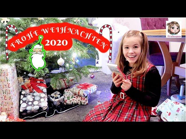 BESCHERUNG  Hannah packt Heiligabend ihre Geschenke aus  Weihnachten 2020 bei den Spielzeugtestern