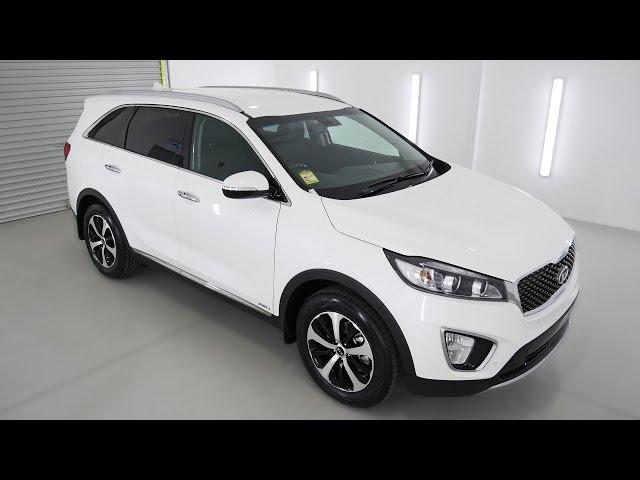 KIA Sorento Snow White Pearl Auto K310810