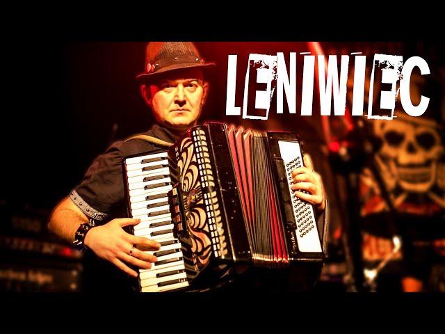 Leniwiec - Krzychu (2011)