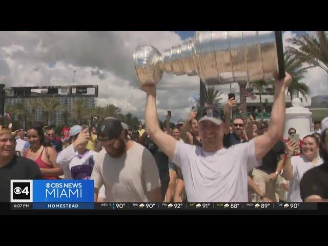 Fans buzzing as Florida Panthers prepare for Stanley Cup victory parade