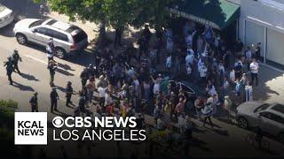 Counter protesters clash outside Pico-Robertson synagogue