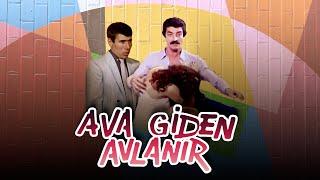 Ava Giden Avlanır | İlyas Salman, Bülent Kayabaş, Bahar Öztan, Zerrin Doğan | Tek Parça Türk Filmi