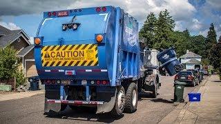 Heil Formula 7000 Garbage Truck