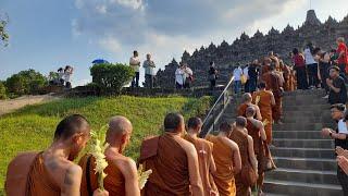 BIKSU THUDONG 2024 | Detik detik melangkah ke puncak Candi Borobudur