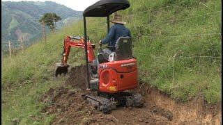 Mini Excavadoras Finca Demostrativa vivatech Pitalito,Huila