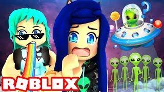 We found a hidden secret in Area 51...Roblox Alien Story!