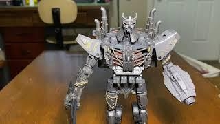 Transformers rise of the beasts studio series scourge