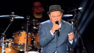 Rubén Blades con Roberto Delgado & Orquesta en vivo - Amor y Control.