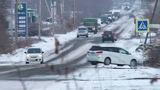 Саяногорск борется со снегом и гололедом