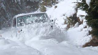 Lada 4x4  in realy deep snow 2020