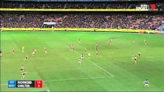 Casboult kicks the cover off it - AFL