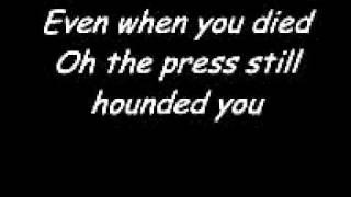 Elton John- Candle In The Wind. with lyrics