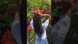 #texturedlocs #fauxlocs #blackgirlmagic #lochairstlyes #blackgirls #naturalhsirstylez