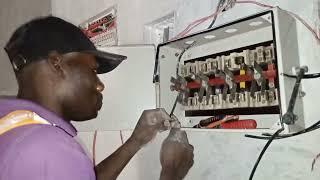 How to connect a 100amps 3phase 4pole change over switch